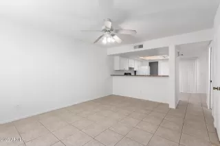 Photo #2: 6816949 Listing 