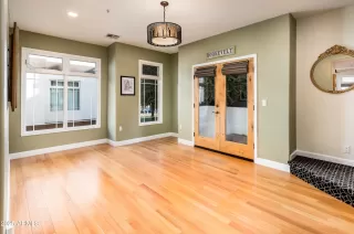 Photo #2: 6817098 Listing