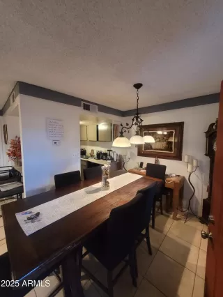 Photo #3: 6817607 Listing 