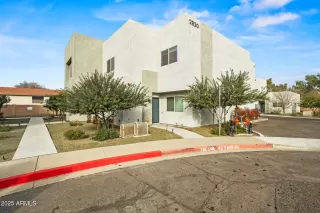 Photo #1: 6817619 Listing 