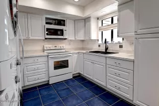 Click for more information on MLS # 6817708 : 3635 N 37TH STREET#9 More Details about MLS # 6817708 : 3635 N 37TH STREET#9