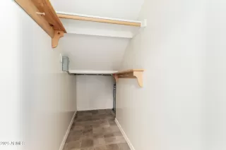 Photo #4: 6817808 Listing