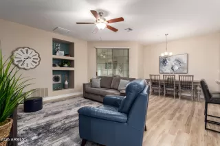 Photo #4: 6817825 Listing