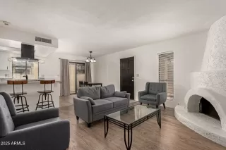 Photo #1: 6817838 Listing