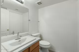 Photo #4: 6818055 Listing