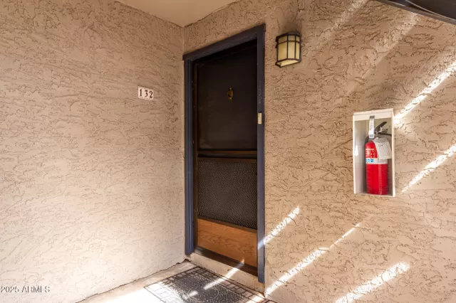 MLS: 6818358 Condo For Sale