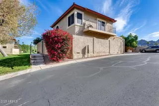 Photo #1: 6818433 Listing