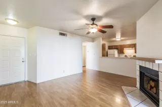 Photo #3: 6818450 Listing