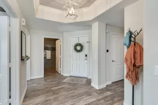 Photo #4: 6818703 Listing