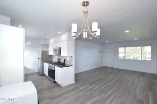 Photo #6: 6818710 Listing