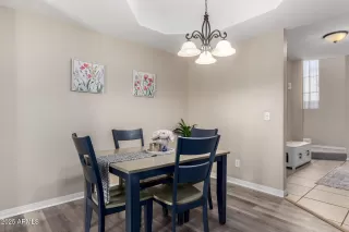 Photo #5: 6818780 Listing