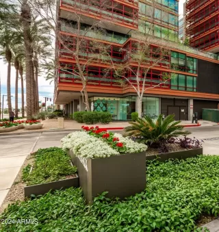 Photo #1: 6818797 Listing