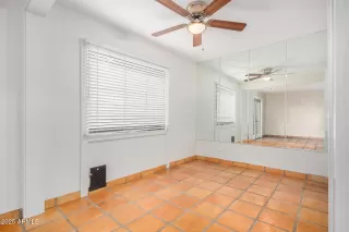 Photo #5: 6818838 Listing 