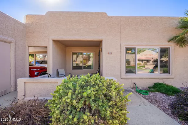 MLS: 6818937 Condo For Sale