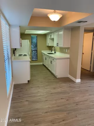 Photo #2: 6819087 Listing