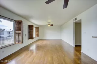 Photo #4: 6819252 Listing 