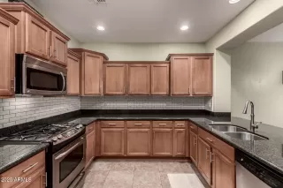 Photo #2: 6819734 Listing