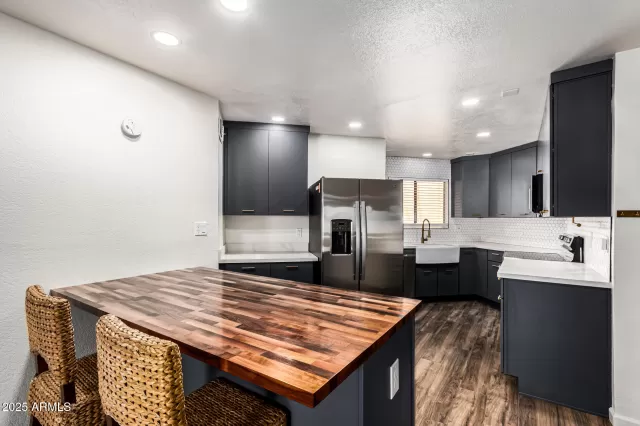 MLS: 6819970 Condo For Sale