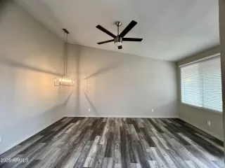 Photo #2: 6820067 Listing