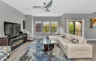 Photo #4: 6820073 Listing