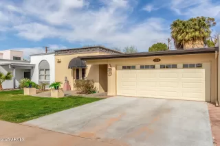 Photo #2: 6820076 Listing