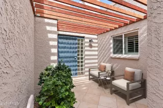 Photo #4: 6820577 Listing 