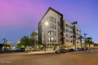 Photo #3: 6820618 Listing 