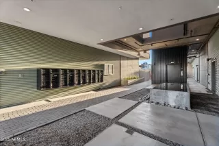 Photo #5: 6820618 Listing 