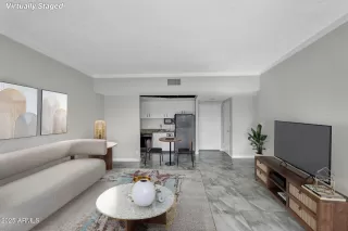 Photo #3: 6820854 Listing