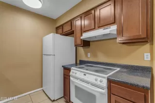 Photo #3: 6820874 Listing 