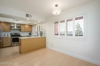 Photo #1: 6820921 Listing