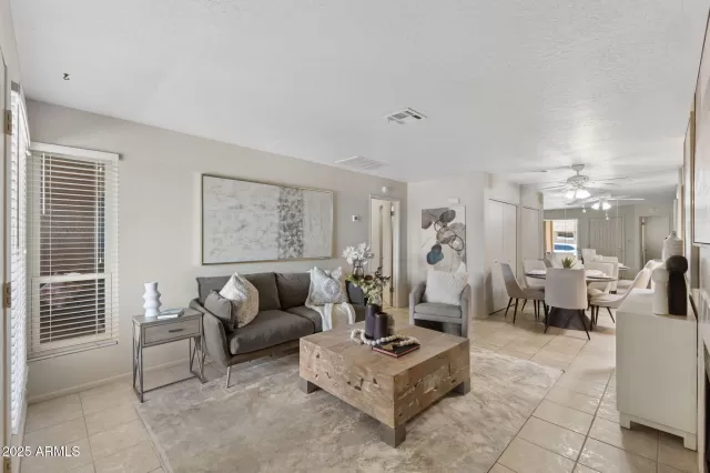 MLS: 6820987 Condo For Sale