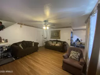 Photo #3: 6821173 Listing 