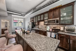 More Details about MLS # 6821248 : 541 E AMES PLACE