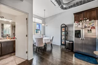 Photo #6: 6821248 Listing