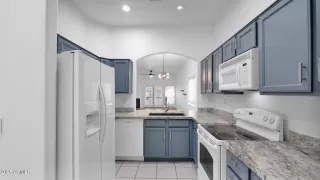 Photo #3: 6821268 Listing