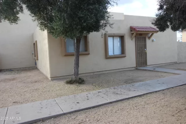 MLS: 6821298 Condo For Sale