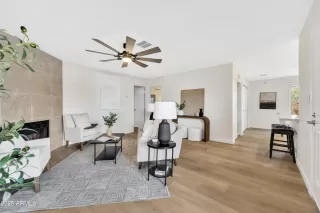 Photo #3: 6821436 Listing