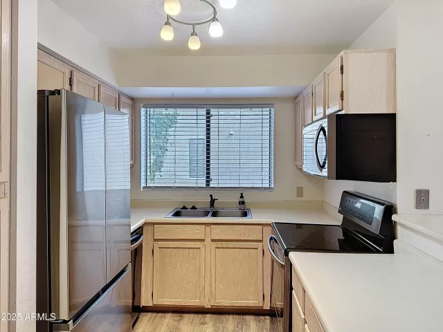 MLS: 6821572 Condo For Sale