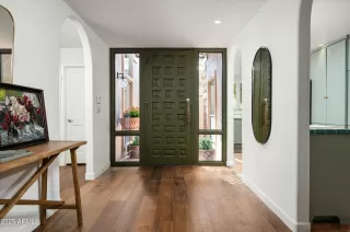 Photo #1: 6821675 Listing