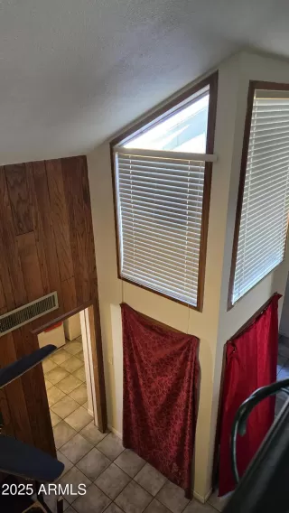 Photo #3: 6821682 Listing