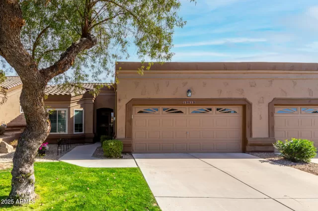 MLS: 6822132 Condo For Sale