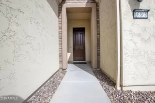 Photo #1: 6822185 Listing 