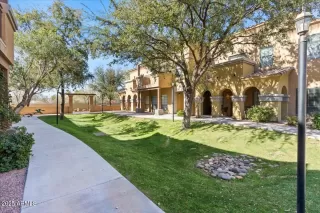 Photo #2: 6822243 Listing