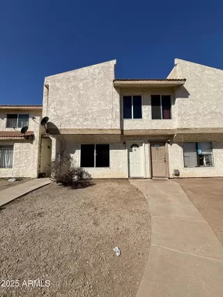 Photo #1: 6822398 Listing 