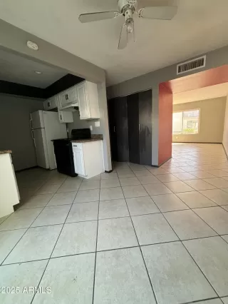 Photo #5: 6822398 Listing 