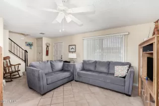 Photo #3: 6822414 Listing 