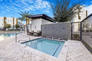 Photo #4: 6822552 Listing