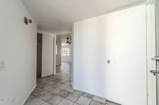 Photo #3: 6822767 Listing 