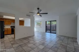 Photo #4: 6822767 Listing 